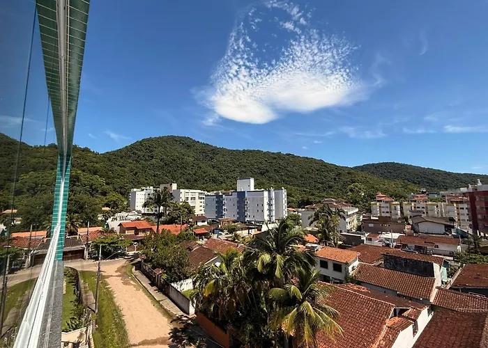 Toninhas 330M Da Praia Ar Condicionado Churrasqueira E Piscina Ubatuba